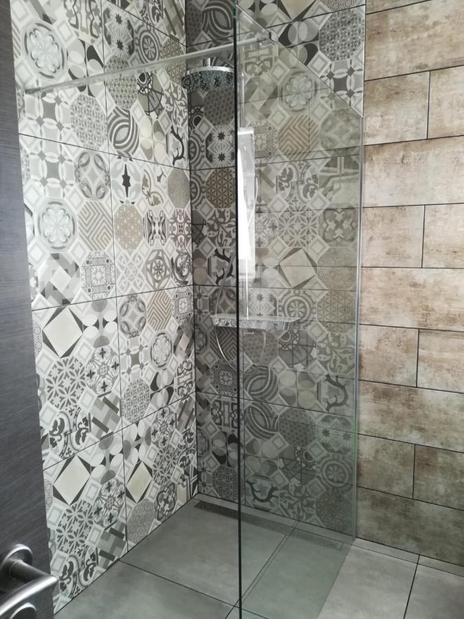Apartmani Radic Rg Rogoznica  Exterior foto