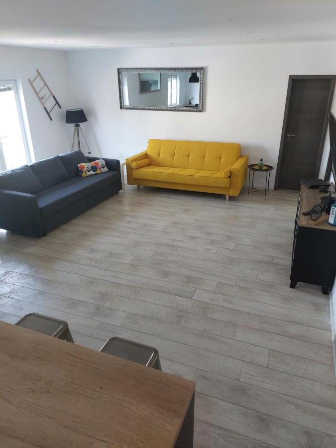 Apartmani Radic Rg Rogoznica  Exterior foto
