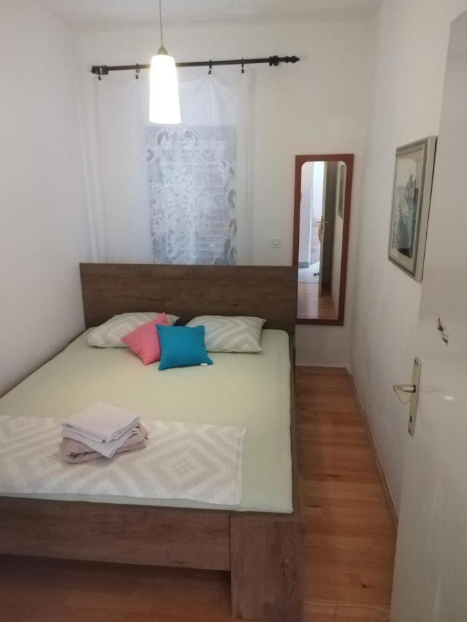 Apartmani Radic Rg Rogoznica  Exterior foto
